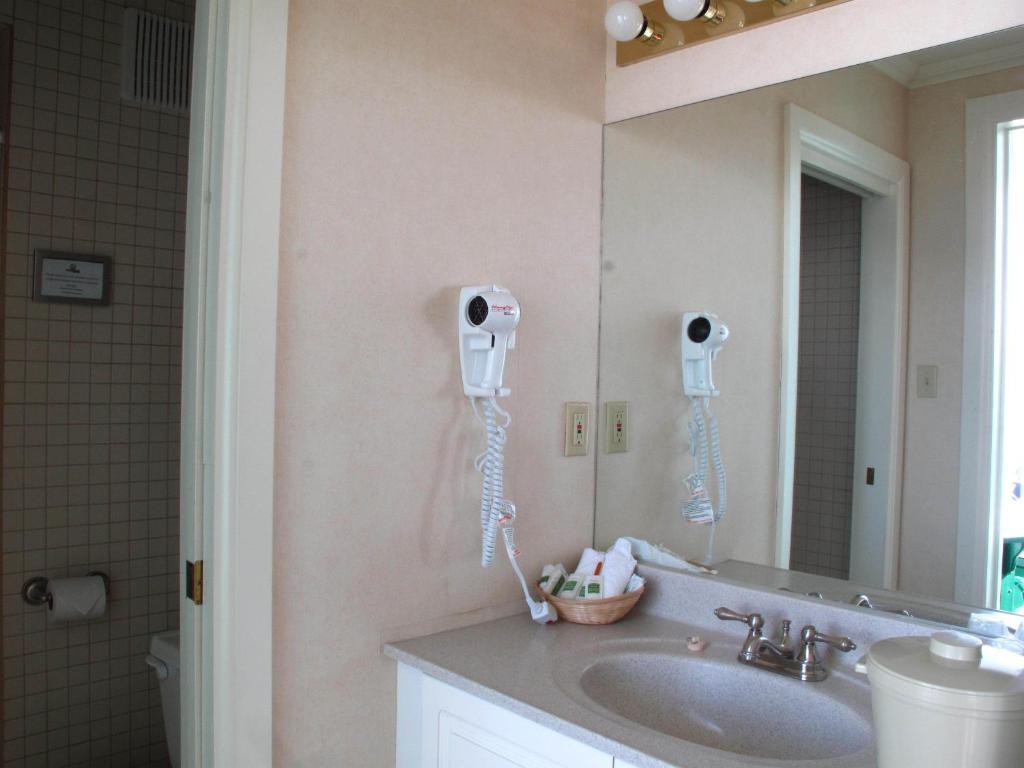 Brigantine Inn Lunenburg Zewnętrze zdjęcie