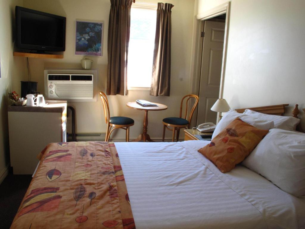 Brigantine Inn Lunenburg Pokój zdjęcie